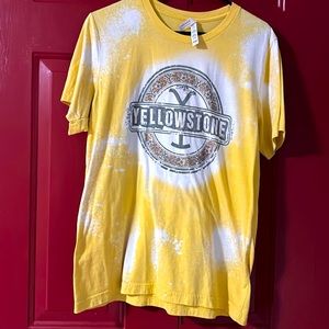 Size L Yellowstone shirt